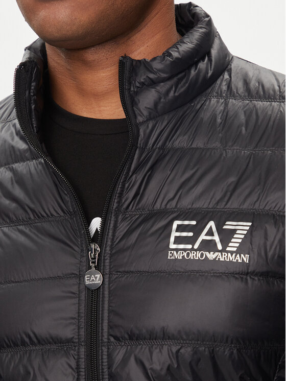 EA7 Emporio Armani EA7 Emporio Armani Pūkinė striukė 8NPB01 PN29Z 1200 Juoda Regular Fit