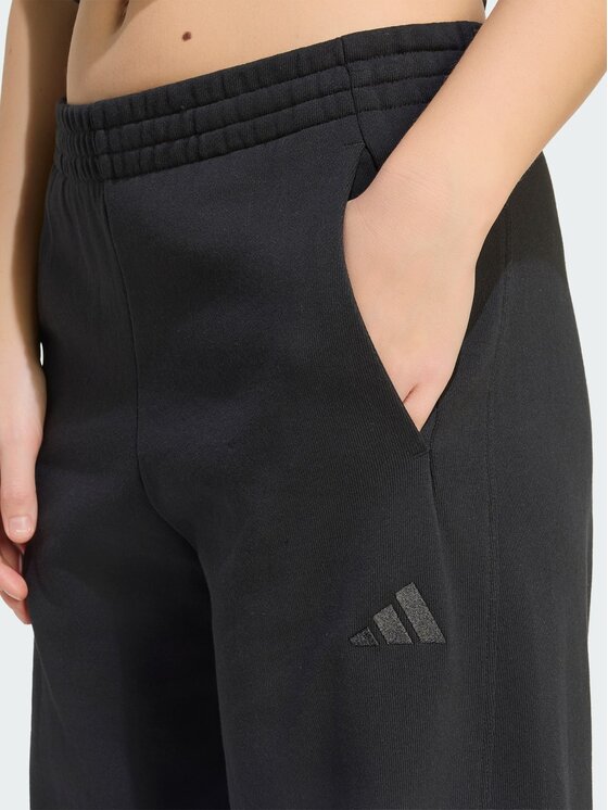adidas adidas Spodnie materiałowe 165478 Czarny Regular Fit