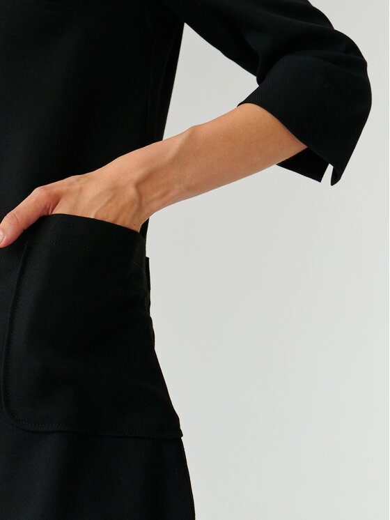 Tatuum Tatuum Vsakodnevna obleka Skapi T2320.193 Črna Regular Fit