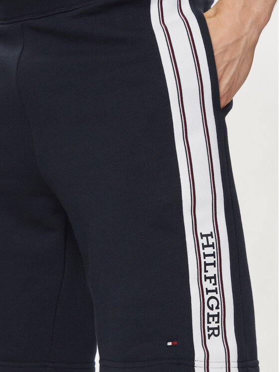 Tommy Hilfiger Tommy Hilfiger Pantaloni scurți sport UM0UM03200 Bleumarin Regular Fit