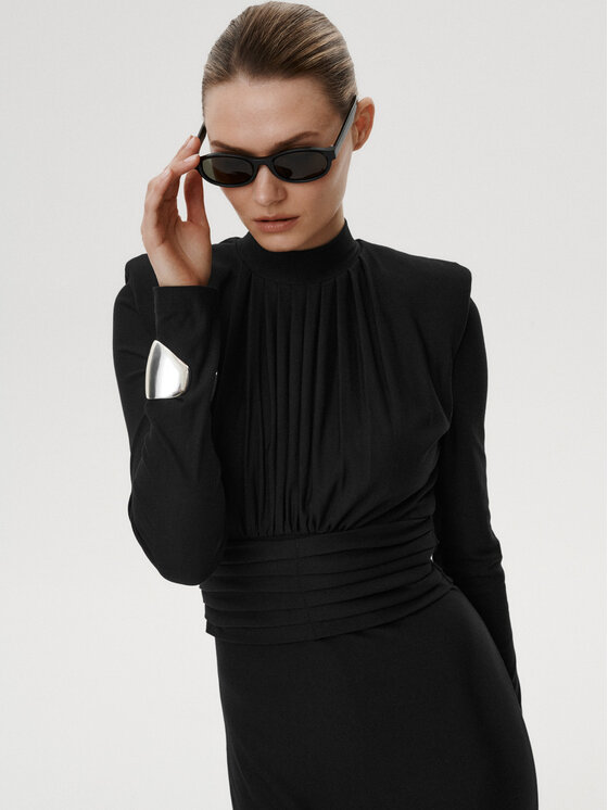 MARI PRETI MARI PRETI Sukienka koktajlowa Deluna Czarny Slim Fit