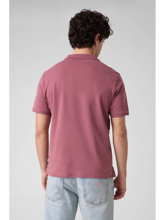 Guess Guess T-Shirt 183257 Czerwony Classic Fit