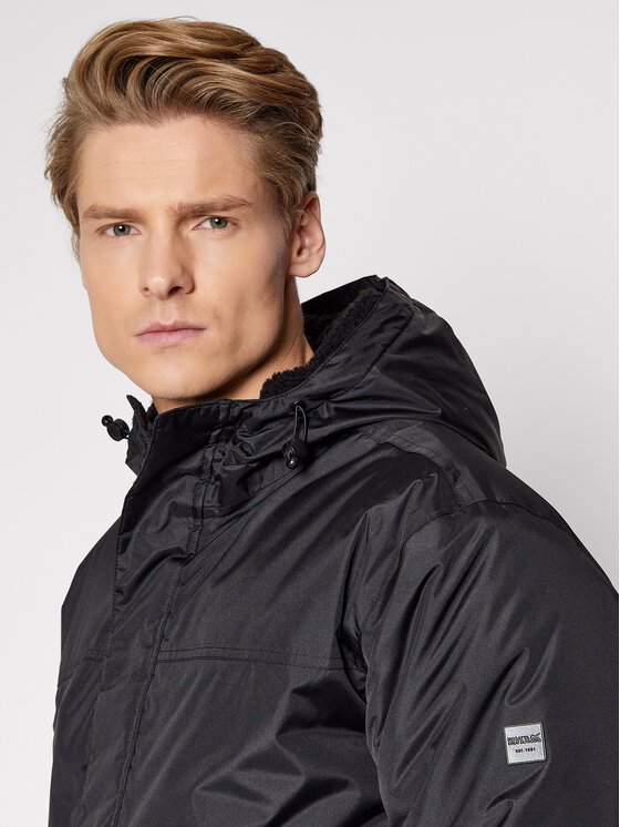 Regatta Regatta Winterjacke Sterlings III RMP312 Schwarz Regular Fit