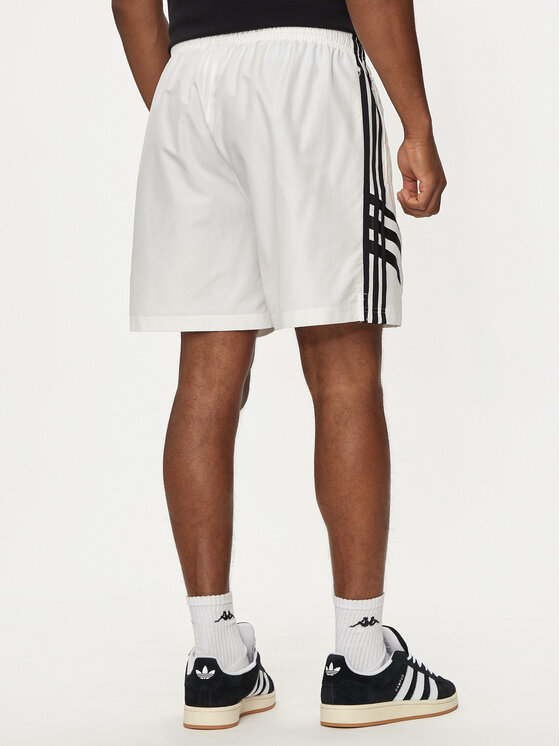 adidas adidas Pantaloni scurți sport Q3 Atlanta IX6729 Alb Regular Fit