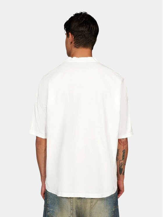MADE BY SOCIETY MADE BY SOCIETY T-Shirt Absolute Dark - T17794 Biały Basic Fit