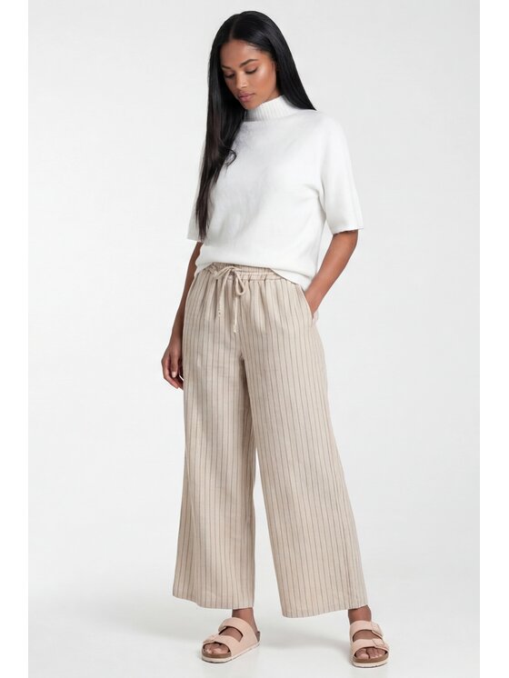 FIGL FIGL Sweter M1324 Biały Loose Fit