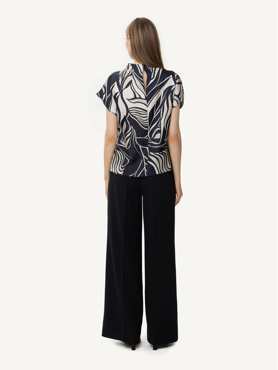 KMX Studio KMX Studio Bluzka 504560025 Czarny Straight Fit