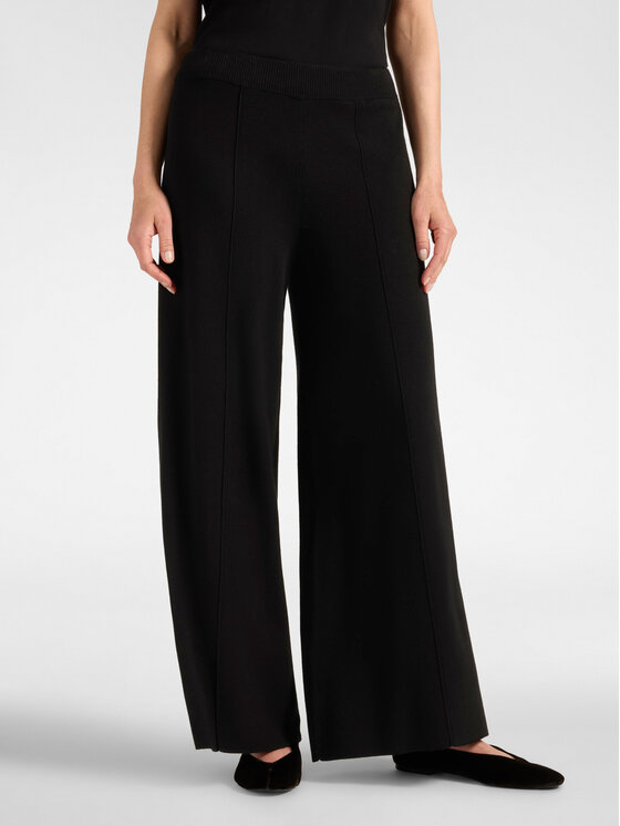 Elena Mirò Elena Mirò Spodnie materiałowe P6021000002N033 Czarny Flare Fit