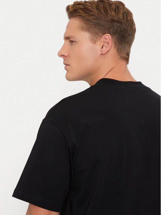 2005 2005 Тишърт Arc Черен Regular Fit