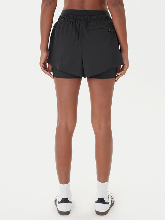 Girlfriend Collective Girlfriend Collective Pantaloni scurți sport Fallon 4093 Negru Regular Fit