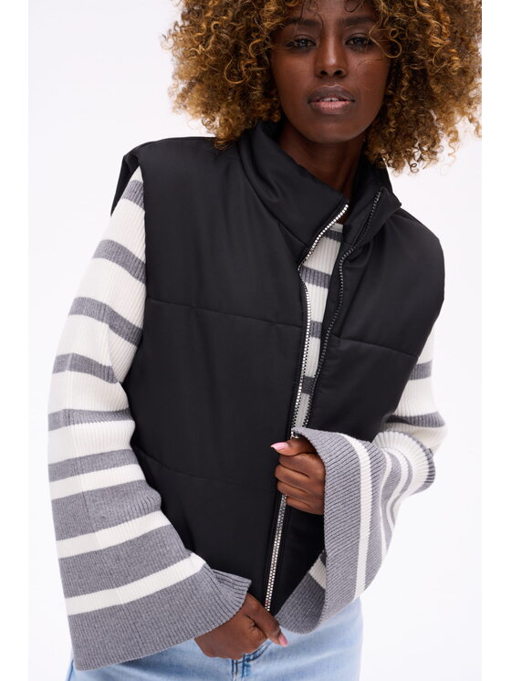 blue shadow blue shadow Kamizelka Andromeda Czarny Regular Fit