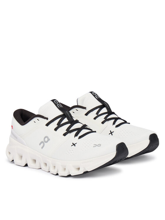 On On Buty na siłownię Cloud X 5 3WG30060 Biały