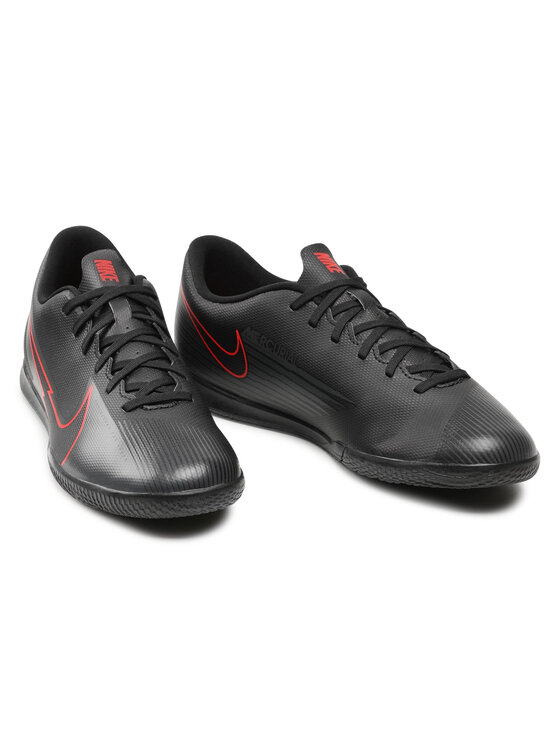 Nike Nike Buty do piłki nożnej Vapor 13 Club Ic AT7997 060 Czarny