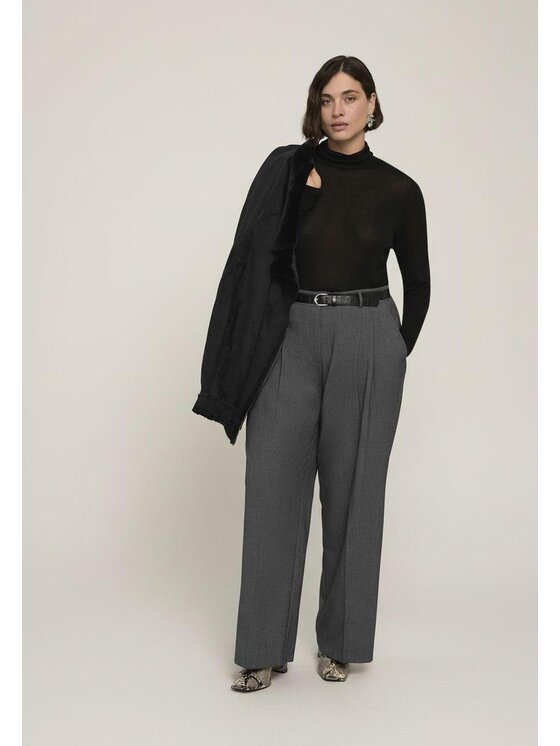 Fiorella Rubino Fiorella Rubino T-shirt G00UL008788N033 Nero Regular Fit