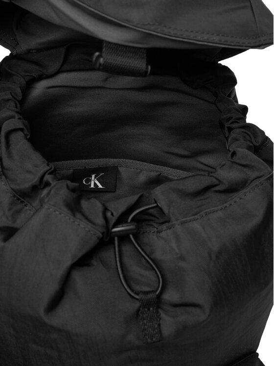Calvin Klein Calvin Klein Plecak Bold Flap Backpack LV04D3270G Czarny