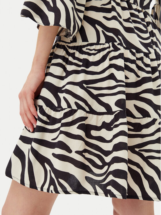 Vero Moda Vero Moda Sukienka codzienna Melba 10329936 Czarny Loose Fit