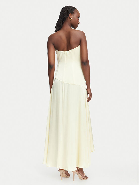 Bardot Bardot Koktejlové šaty Lorenza 59266DB Svetlo béžová Slim Fit