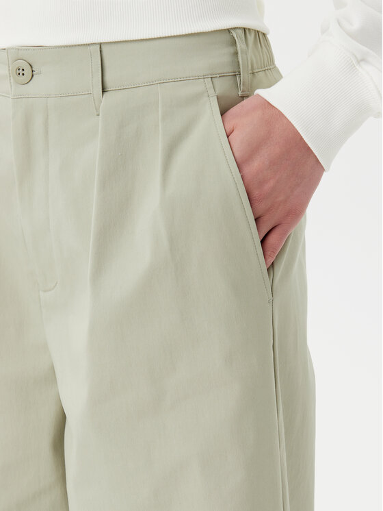 New Balance New Balance Παντελόνι υφασμάτινο Boylston WP51538 Πράσινο Relaxed Fit