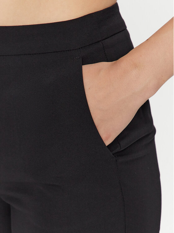 Sisley Sisley Hlače iz tkanine 4KVXLF03I Črna Slim Fit