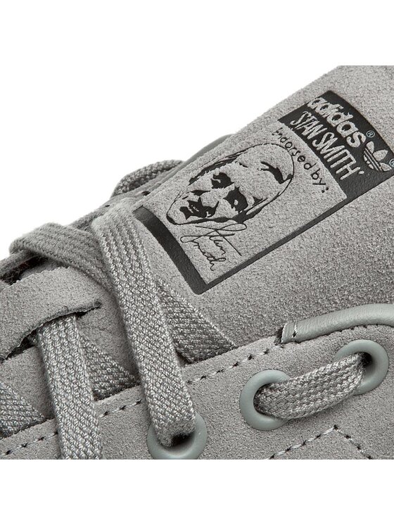 Stan smith camoscio grigio hot sale