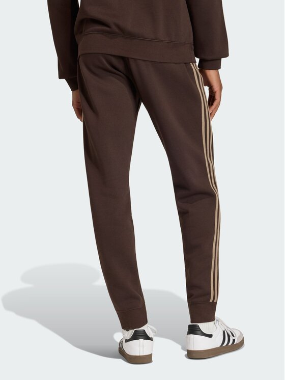 adidas adidas Spodnie dresowe 159262 Brązowy Slim Fit