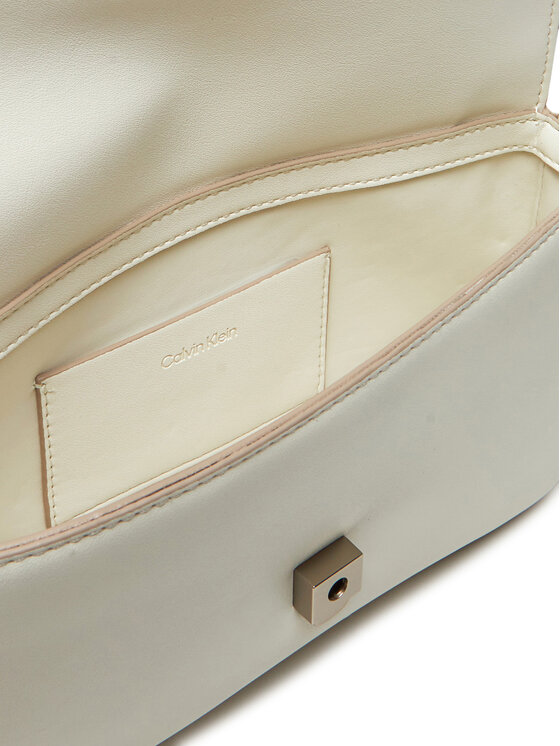 Calvin Klein Calvin Klein Torebka Sculpted Flap Shoulder Pouch LV04K3148G Biały