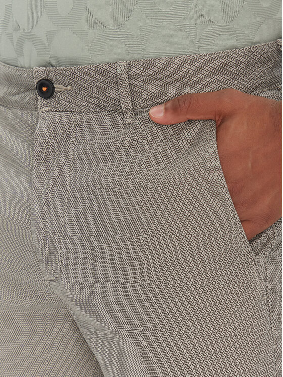 BOSS BOSS Szövet rövidnadrág 50536884 Bézs Slim Fit