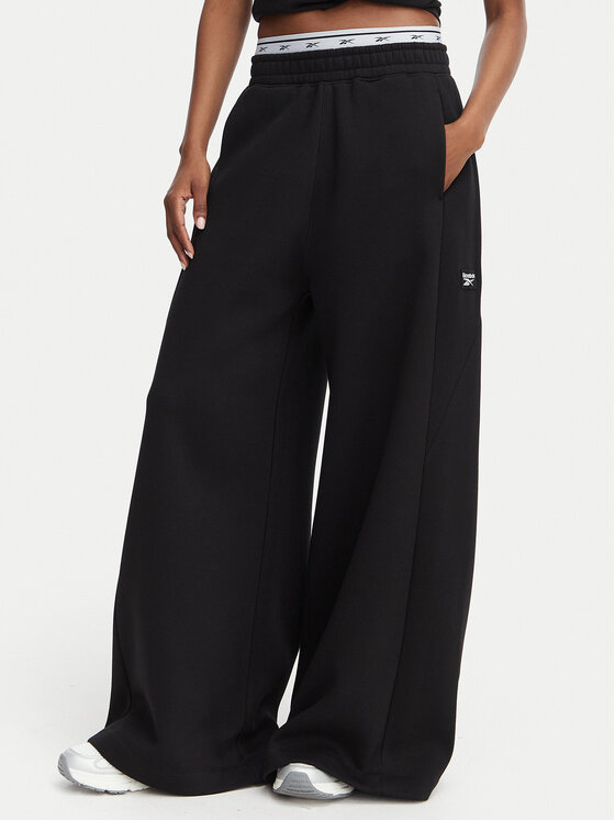 Reebok Pantaloni trening Aleksandra RK25682CCW Negru Regular Fit