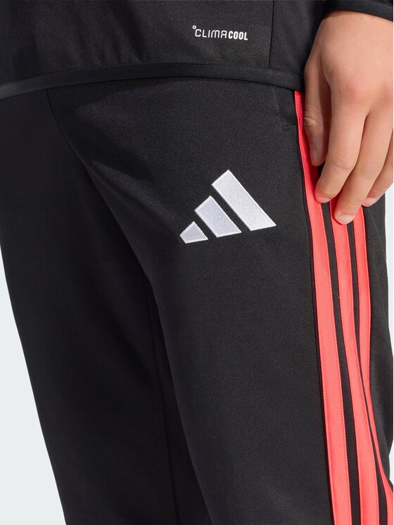 adidas adidas Spodnie dresowe 158944 Czarny Regular Fit