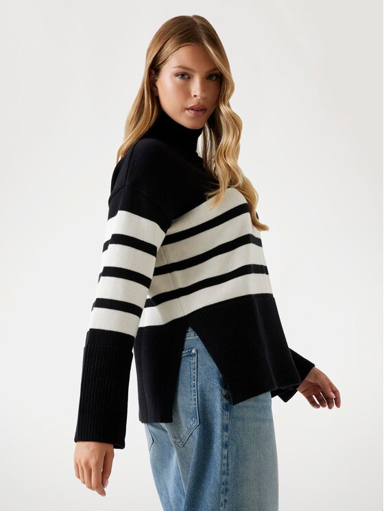 Guess Guess Maglione 179504 Nero Classic Fit