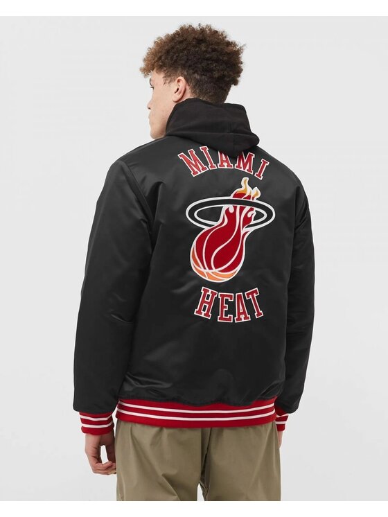 Mitchell & Ness Mitchell & Ness Bunda bomber HEAVYWEIGHT SATIN JACKET MIAMI HEAT Černá Regular Fit