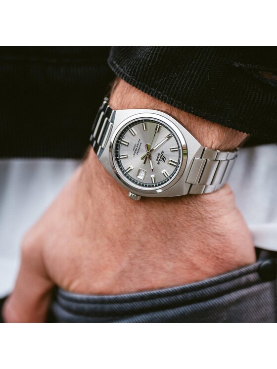 Casio Casio Zegarek EFB-109D-7AVEF Srebrny