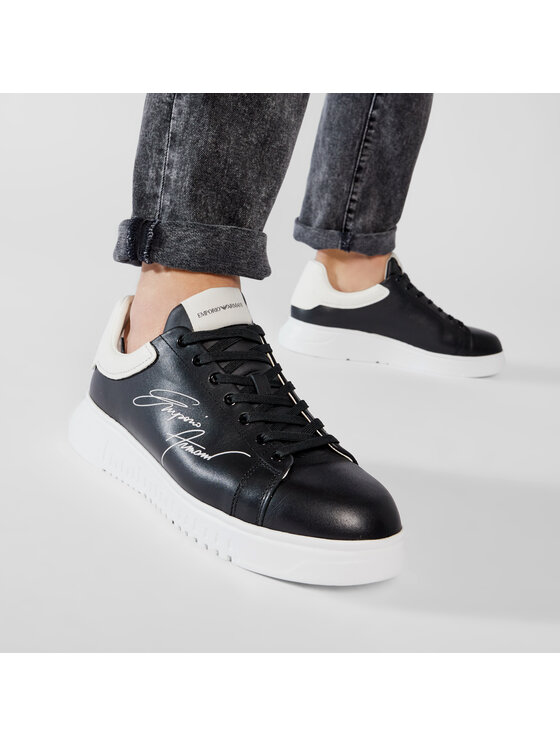 Emporio Armani Emporio Armani Sneakersy X4X264 XM670 N814 Czarny