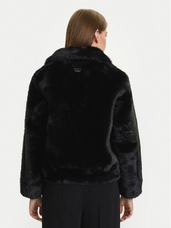 Rinascimento Rinascimento Kažoks CFC0122227003 Melns Regular Fit