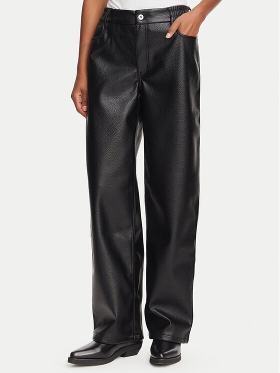 HUGO HUGO Spodnie z imitacji skóry Hidaya-2 50568887 Czarny Regular Fit