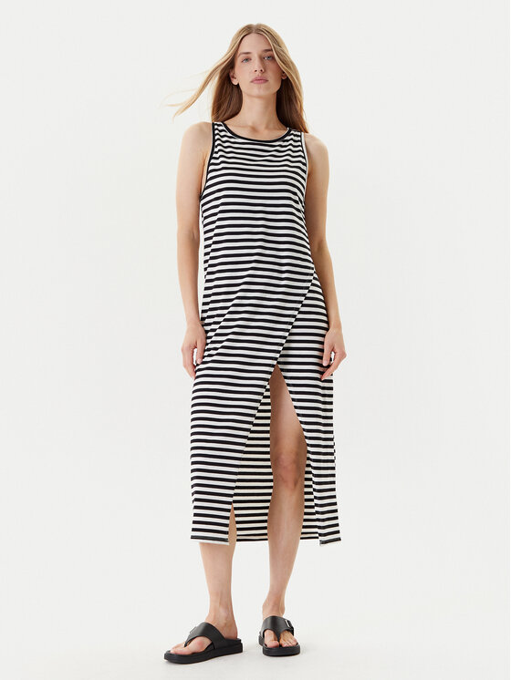 United Colors Of Benetton United Colors Of Benetton Suvekleit 3W0C5V02F Must Regular Fit