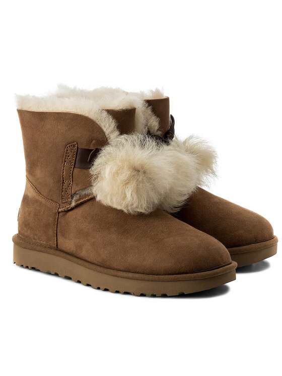 ugg 1018517