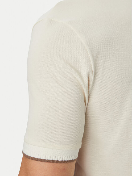 Guess Guess T-Shirt Z6YI23 K5025 Creme Regular Fit
