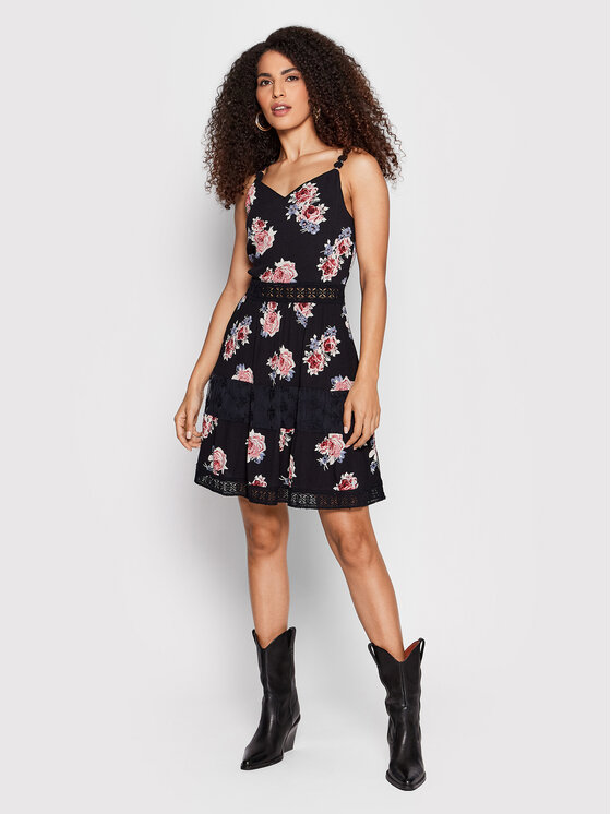 ONLY ONLY Vasarinė suknelė Karmen 15177478 Juoda Regular Fit