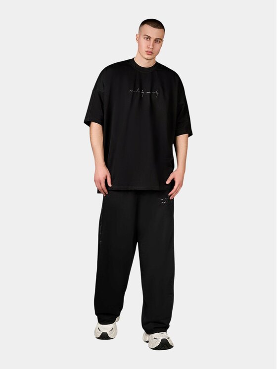 MADE BY SOCIETY MADE BY SOCIETY T-Shirt Tricou Canyon Bold - T17146 Czarny Basic Fit