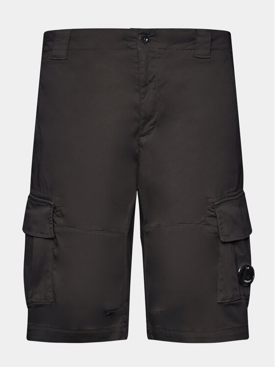 C.P. Company Kratke hlače iz tkanine 14CMBE116A 005694G Črna Regular Fit