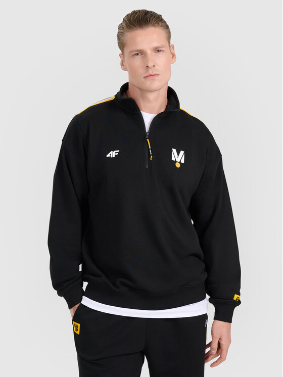 4F 4F Bluza TEAMWEAR Czarny Regular Fit