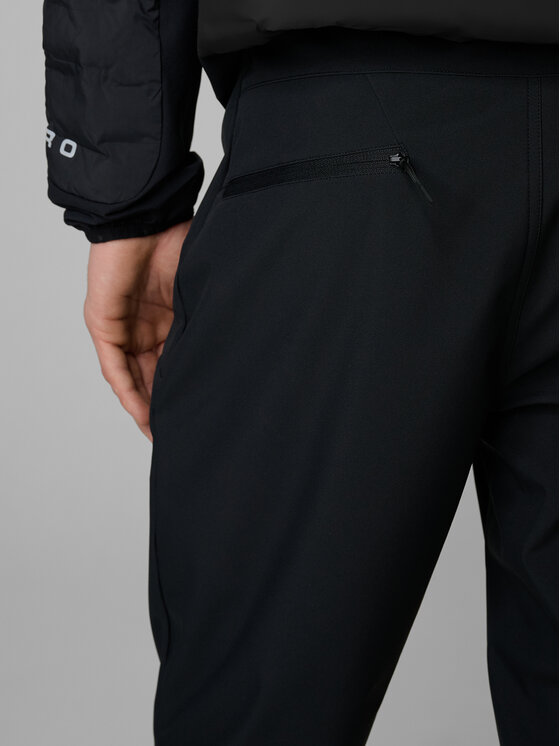 4F 4F Spodnie outdoor MIDSHOP TEXTILE Czarny Regular Fit