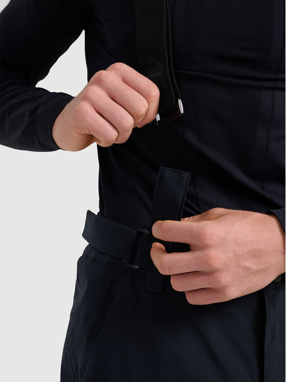 4F 4F Spodnie narciarskie SKIWEAR Czarny Regular Fit
