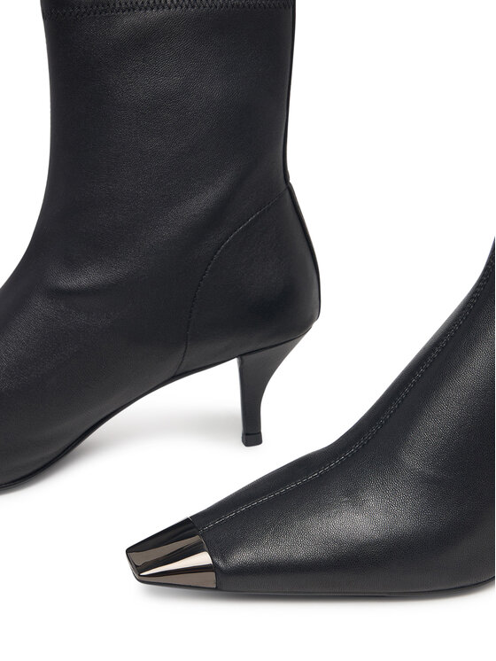 Furla Furla Stiefeletten YM31FML BX4688 CN O6000 Schwarz