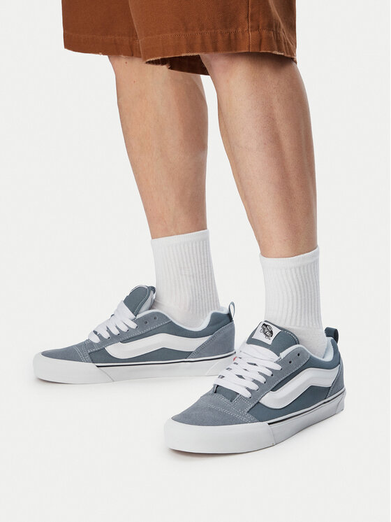 Vans Vans Sneakers aus Stoff Knu Skool VN000D22RV21 Grau