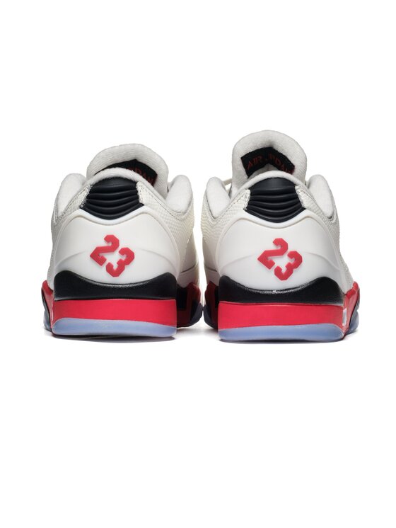 Nike Nike Sneakersy Jordan Sixty Plus Low Kremowy