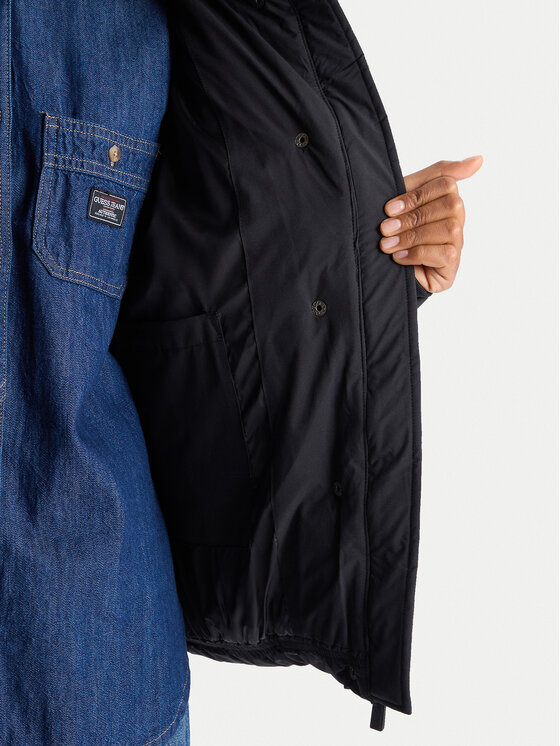 Mustang Mustang Winterjacke Gillian 1016744 Schwarz Relaxed Fit