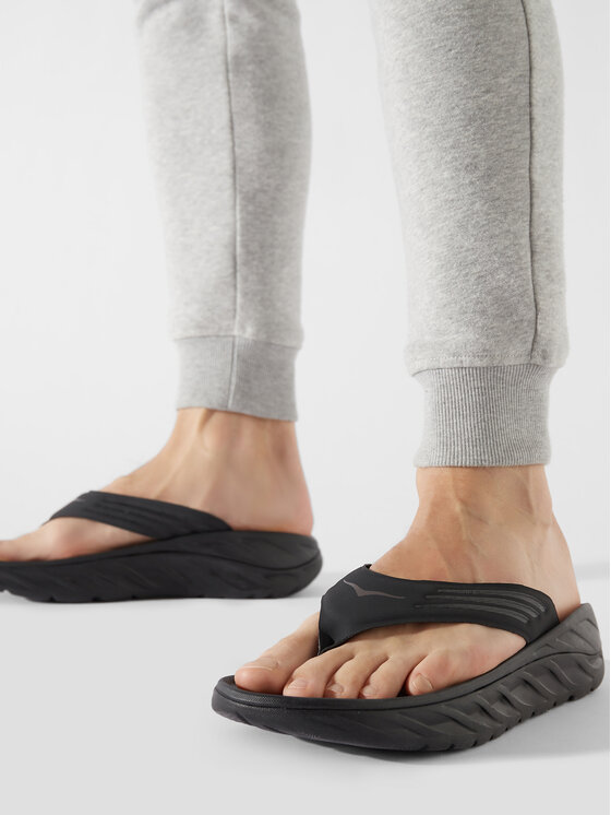 Hoka Hoka Σαγιονάρες Ora Recovery Flip 1099675 Μαύρο