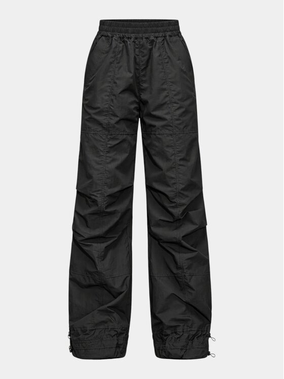 MADE BY SOCIETY MADE BY SOCIETY Spodnie materiałowe Studio - P27816 Czarny Basic Fit